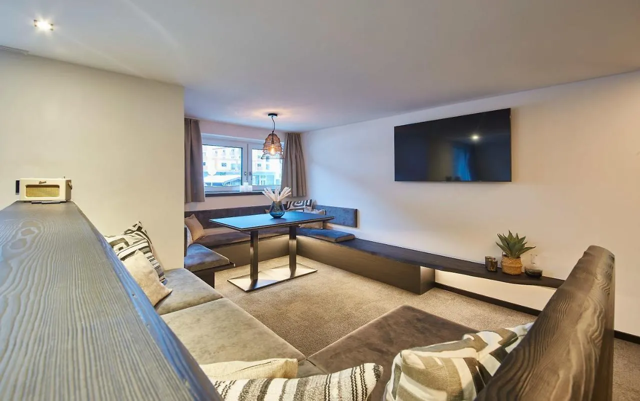 Apartment The Poolhouse Boutique Lodge