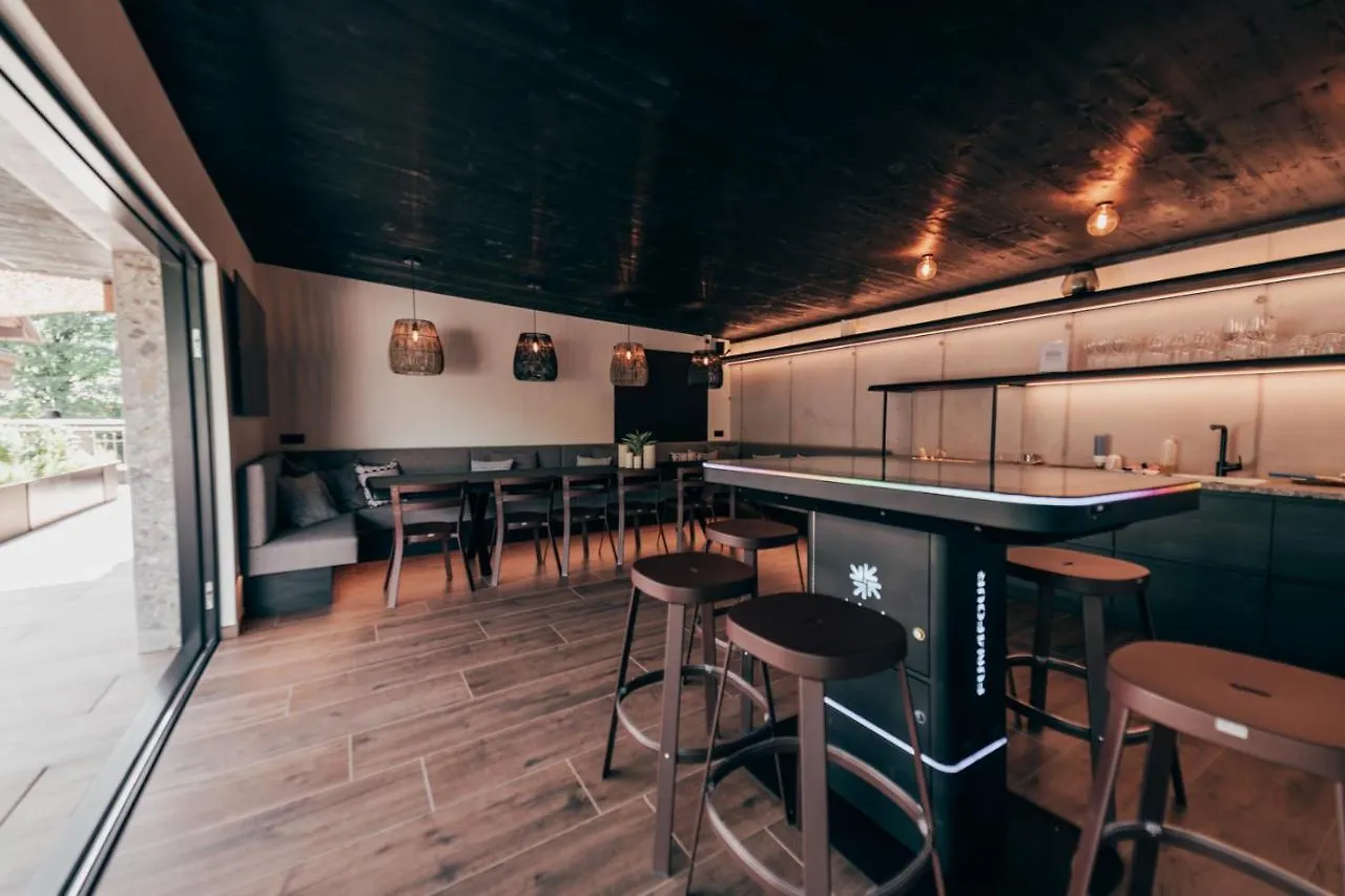 The Poolhouse Boutique Lodge Apartment
