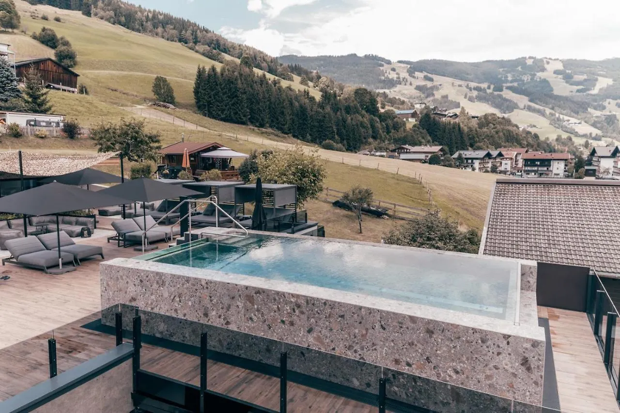 The Poolhouse Boutique Lodge 0*, Saalbach-Hinterglemm