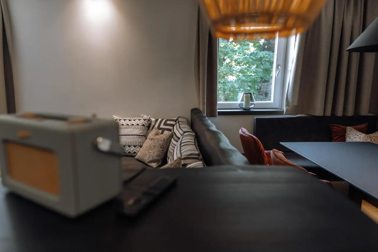 The Poolhouse Boutique Lodge