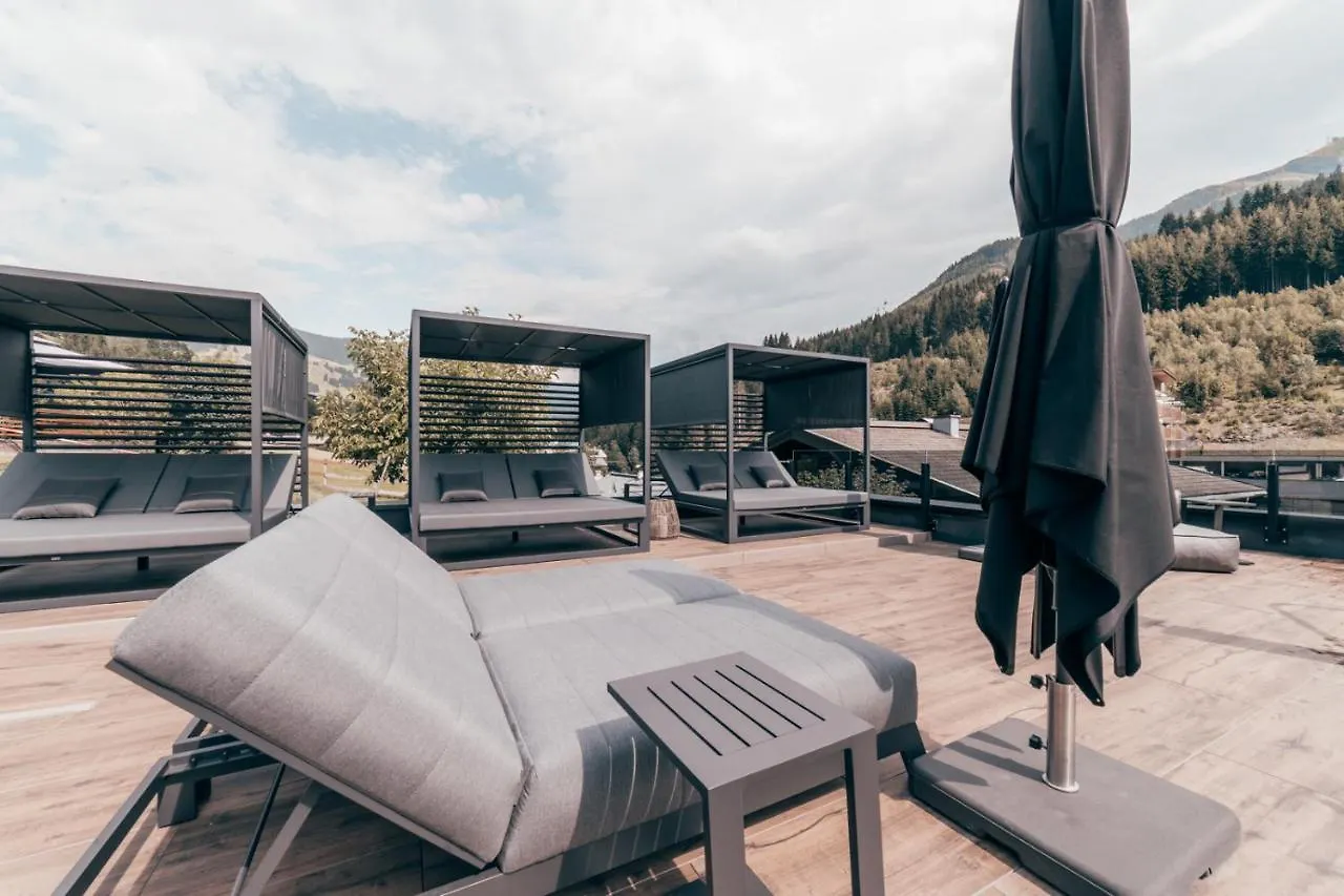 The Poolhouse Boutique Lodge Apartment Saalbach-Hinterglemm